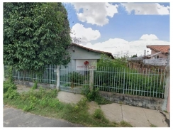 Casa morada do sol, com 4 quartos, com sala de estar, sala de jantar, suíte, DCE